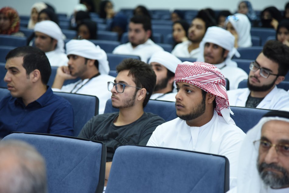 جامعة العين، العين، أبوظبي، رئيس الجامعة