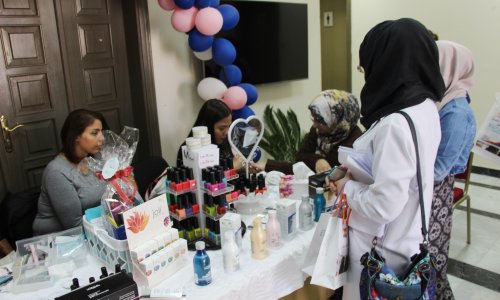 كرنفالاً للصحة والجمال في جامعة العين