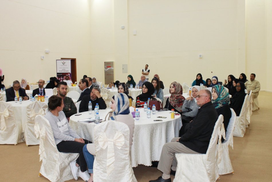 حفل تكريم طلبة لائحة شرف الجامعة‎ - مقر أبوظبي 2016-2017