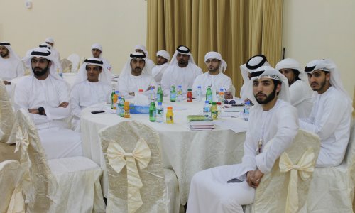 ندوة بعنوان البروتوكول والاتيكيت في المفهوم الاجتماعي والدبلوماسي في جامعة العين