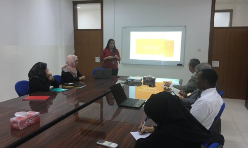 محاضرة عن المصادر العلمية لبرامج القانون بتنظيم من مكتبة خليفة