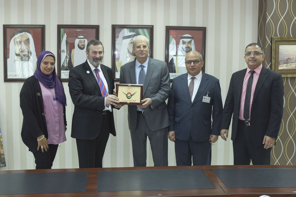 ورشة عمل حول معايير هيئة اعتماد البرامج التربوية الأميركية