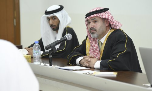 طلبة القانون يبدعون في 