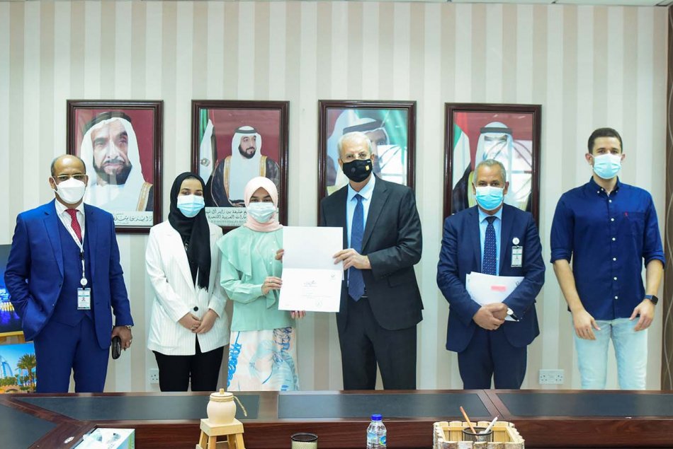 Honoring the winners of the Virtual Research Competition