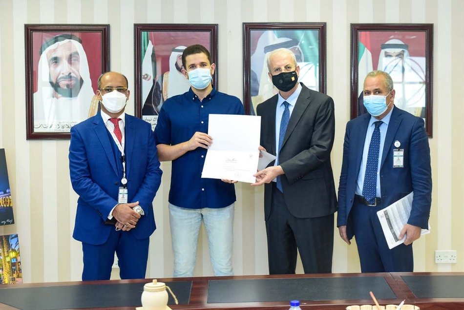 Honoring the winners of the Virtual Research Competition