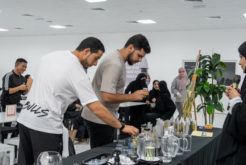 Make Your Own Perfume workshop 