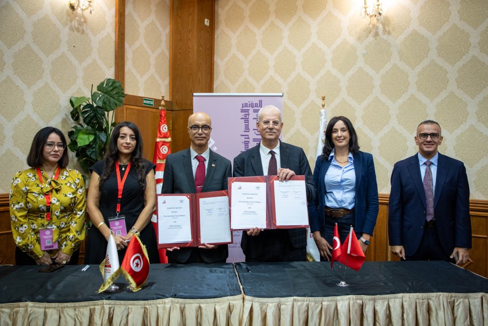 مؤتمر اتحاد الجامعات العربية والتركية في تونس 