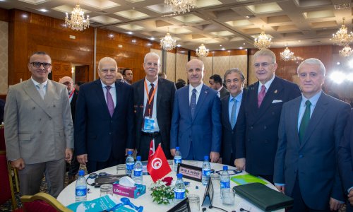 جامعة العين تعزز حضورها الأكاديمي في مؤتمر الجامعات العربية والتركية في تونس