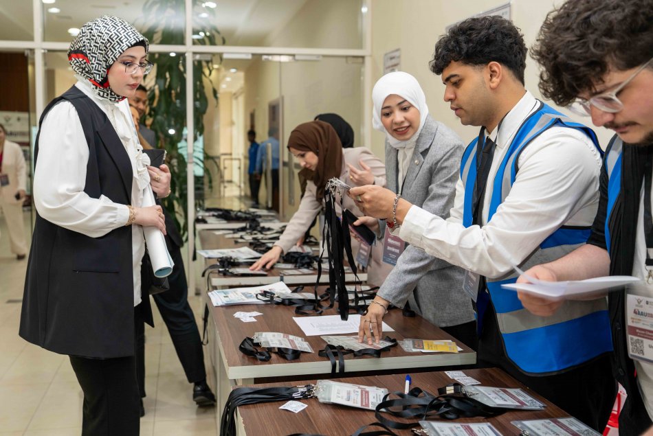 الملتقى الرابع للدراسات العليا في الصحة والعلوم الطبية الحيوية بجامعة العين