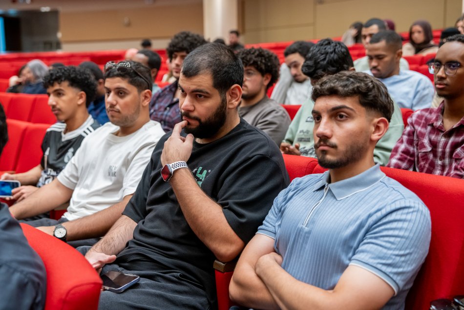 من الفكرة إلى التأثير: إطلاق العنان للابتكار باستخدام الملكية الفكرية