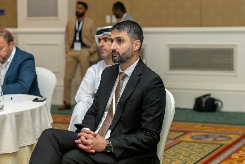 جلسة نقاشية حول مؤسسات التعليم العالي القائمة على الذكاء الاصطناعي