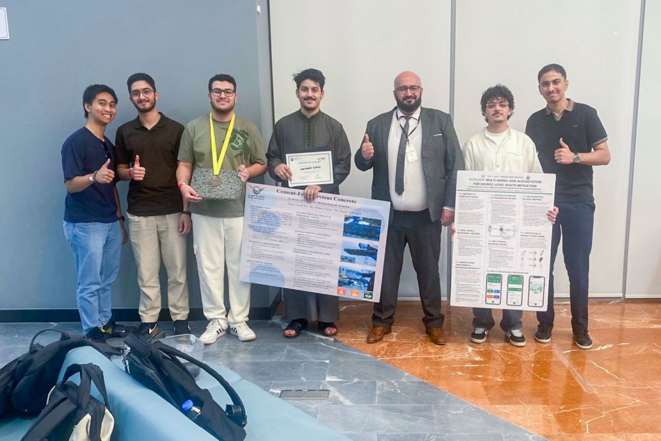 Civil Engineering Students Win Third Place in Engineering Innovation